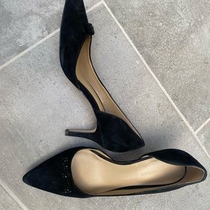 Ann Taylor Black kitten-heel dressy pumps